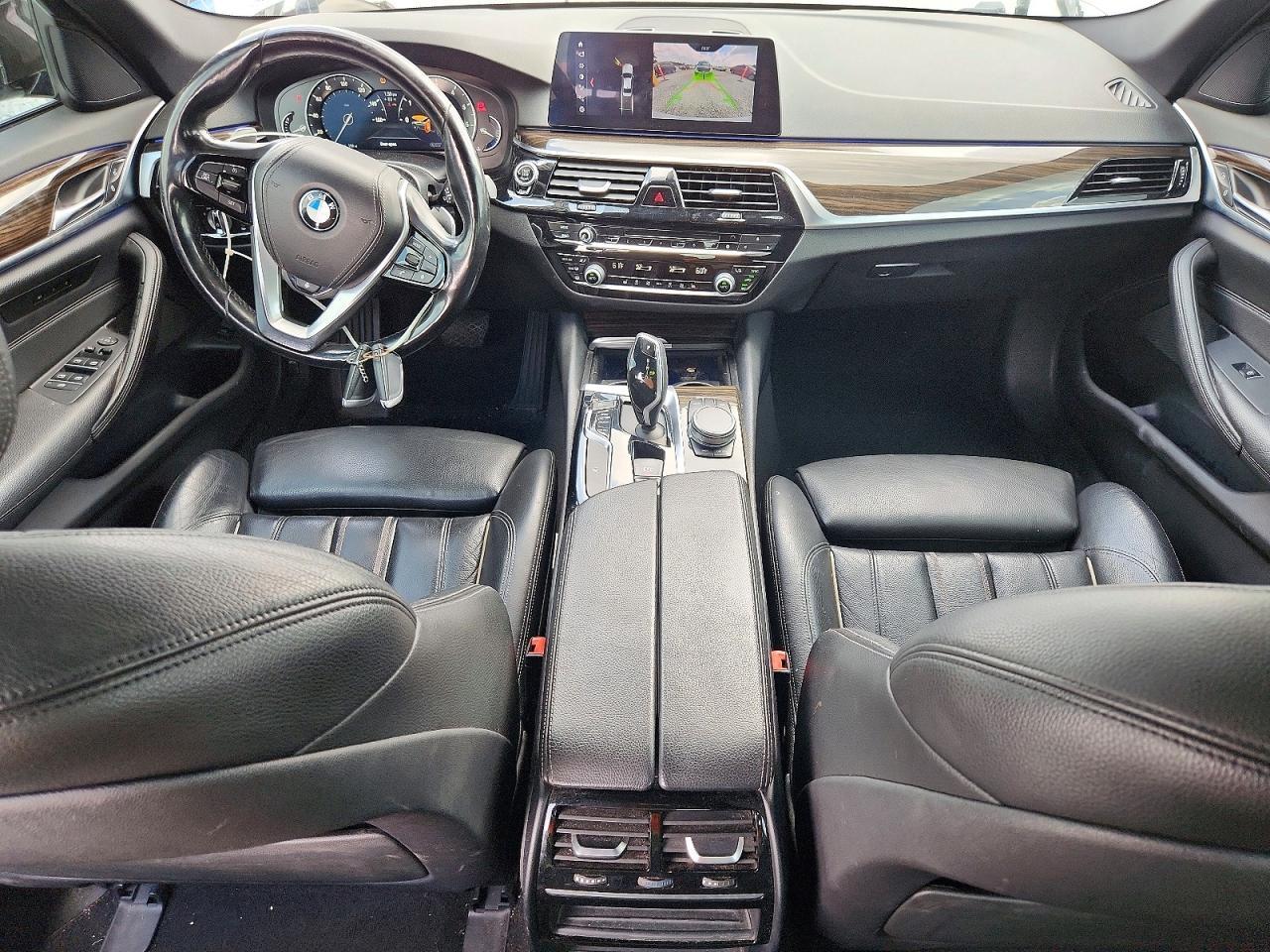 2018 BMW Seria 5 530i - zdjęcie 8