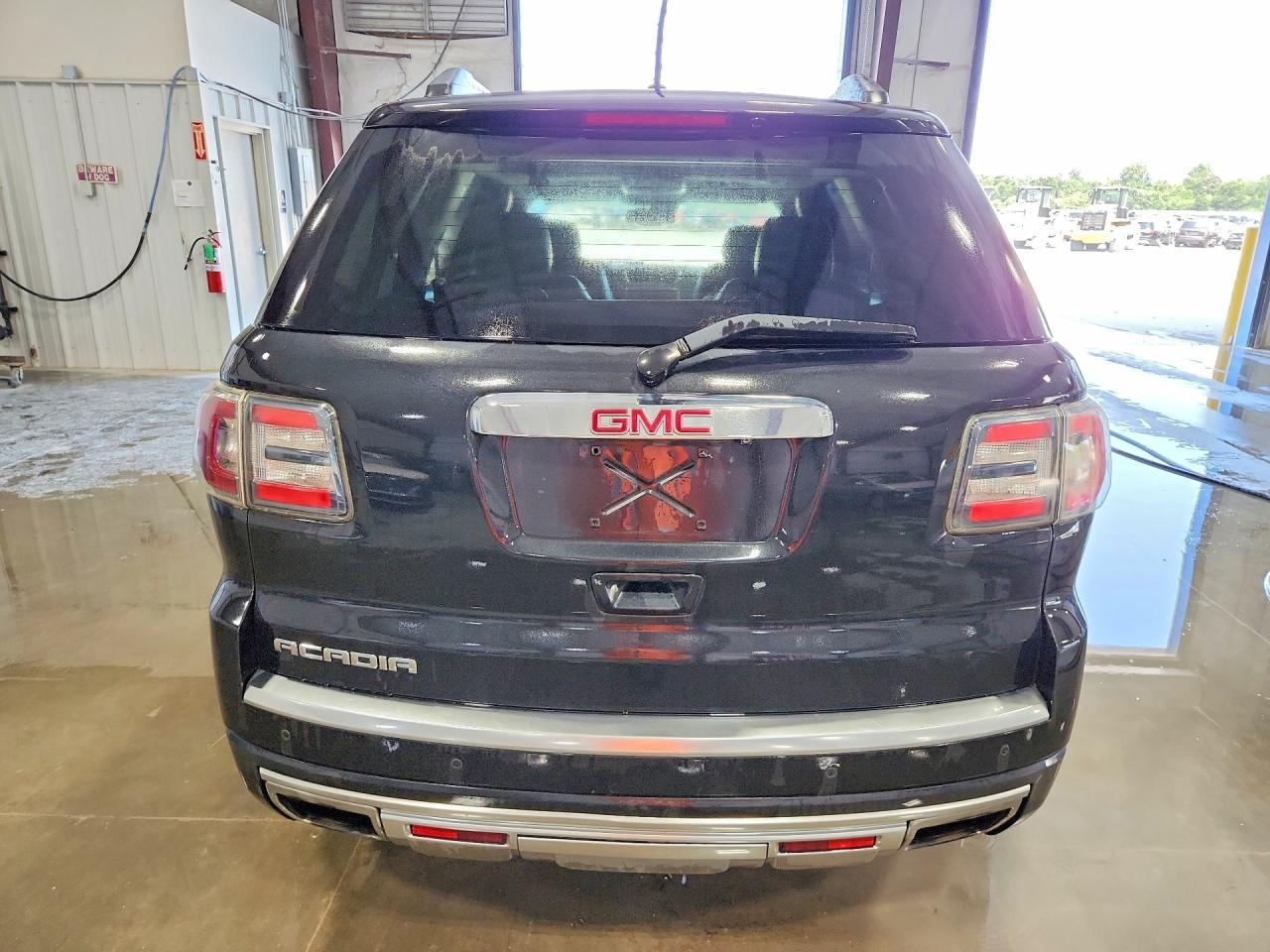 2014 GMC Acadia Denali - zdjęcie 6