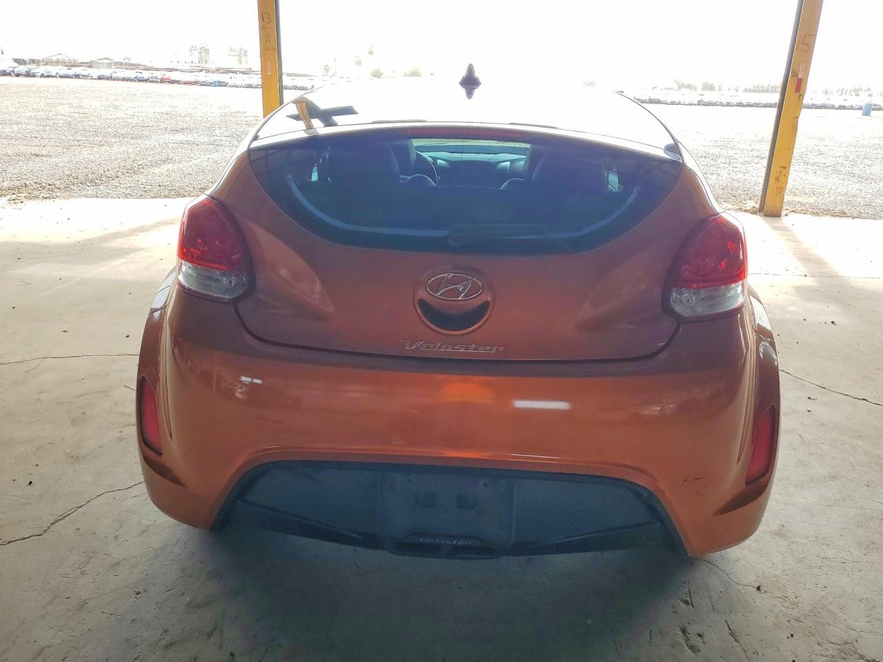 2013 Hyundai Veloster Base - zdjęcie 6