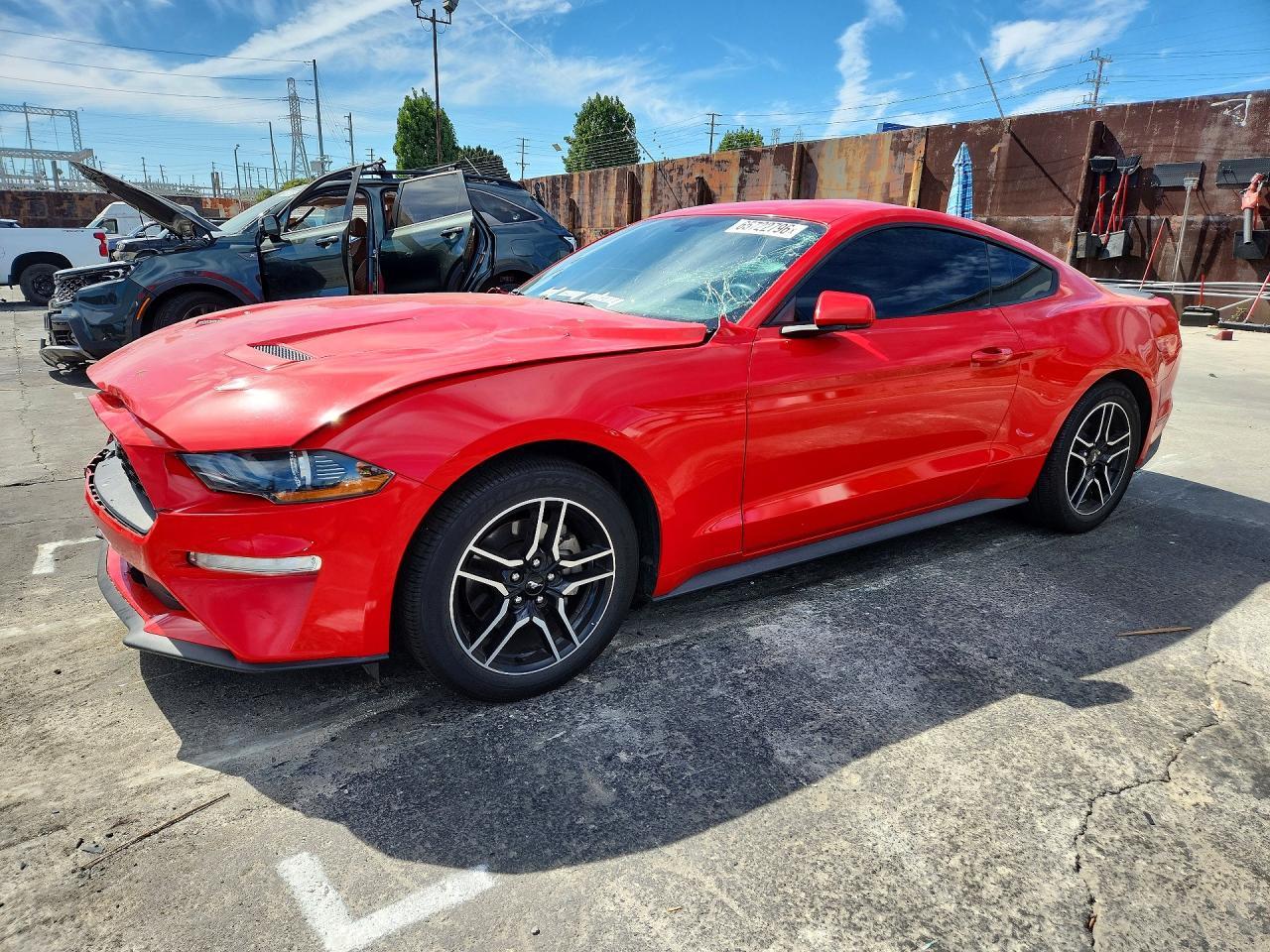 2019 Ford Mustang - zdjęcie główne