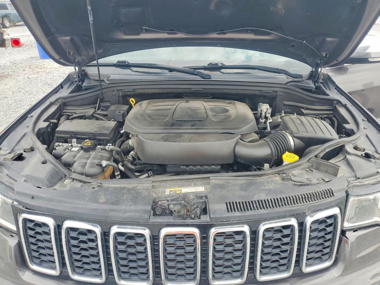 2020 Jeep Grand Cherokee Limited - zdjęcie 12