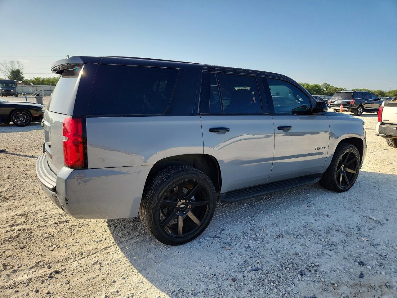 2019 Chevrolet Tahoe Police - zdjęcie 3