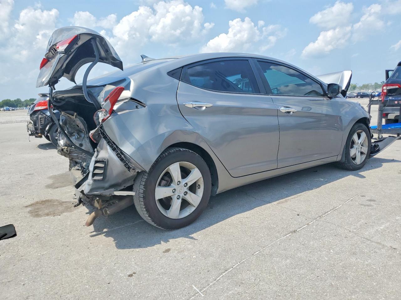 2013 Hyundai Elantra Gls - zdjęcie 3