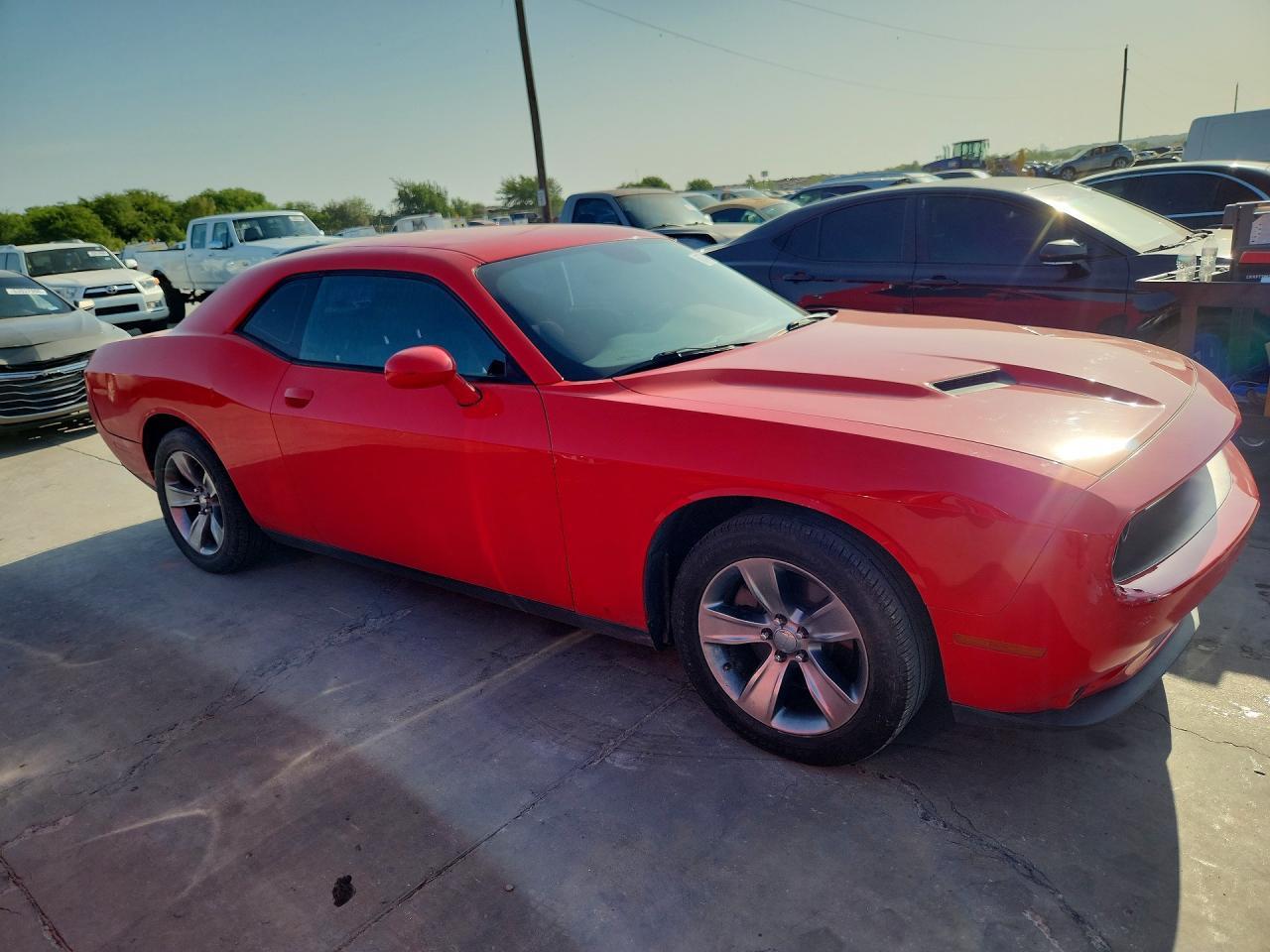 2015 Dodge Challenger Sxt - zdjęcie 4