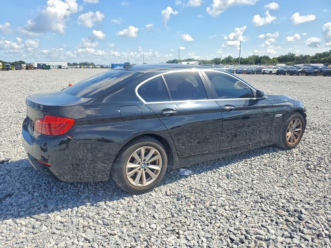 2015 BMW 528 I - zdjęcie 3