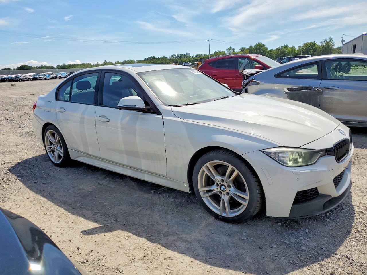 2014 BMW Seria 3 328i - zdjęcie 4
