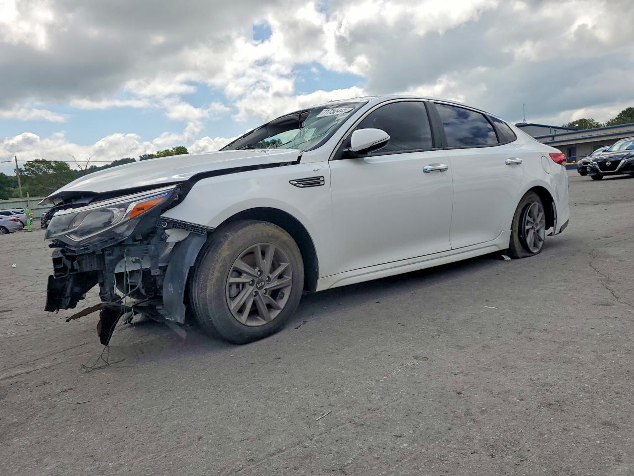 2019 Kia Optima Lx - zdjęcie główne