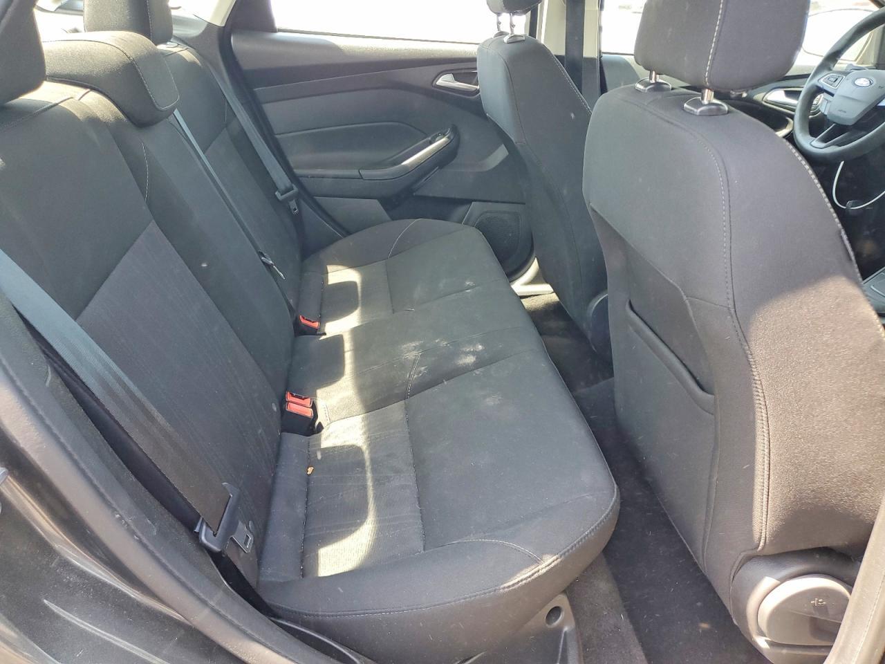 2018 Ford Focus Se - zdjęcie 10