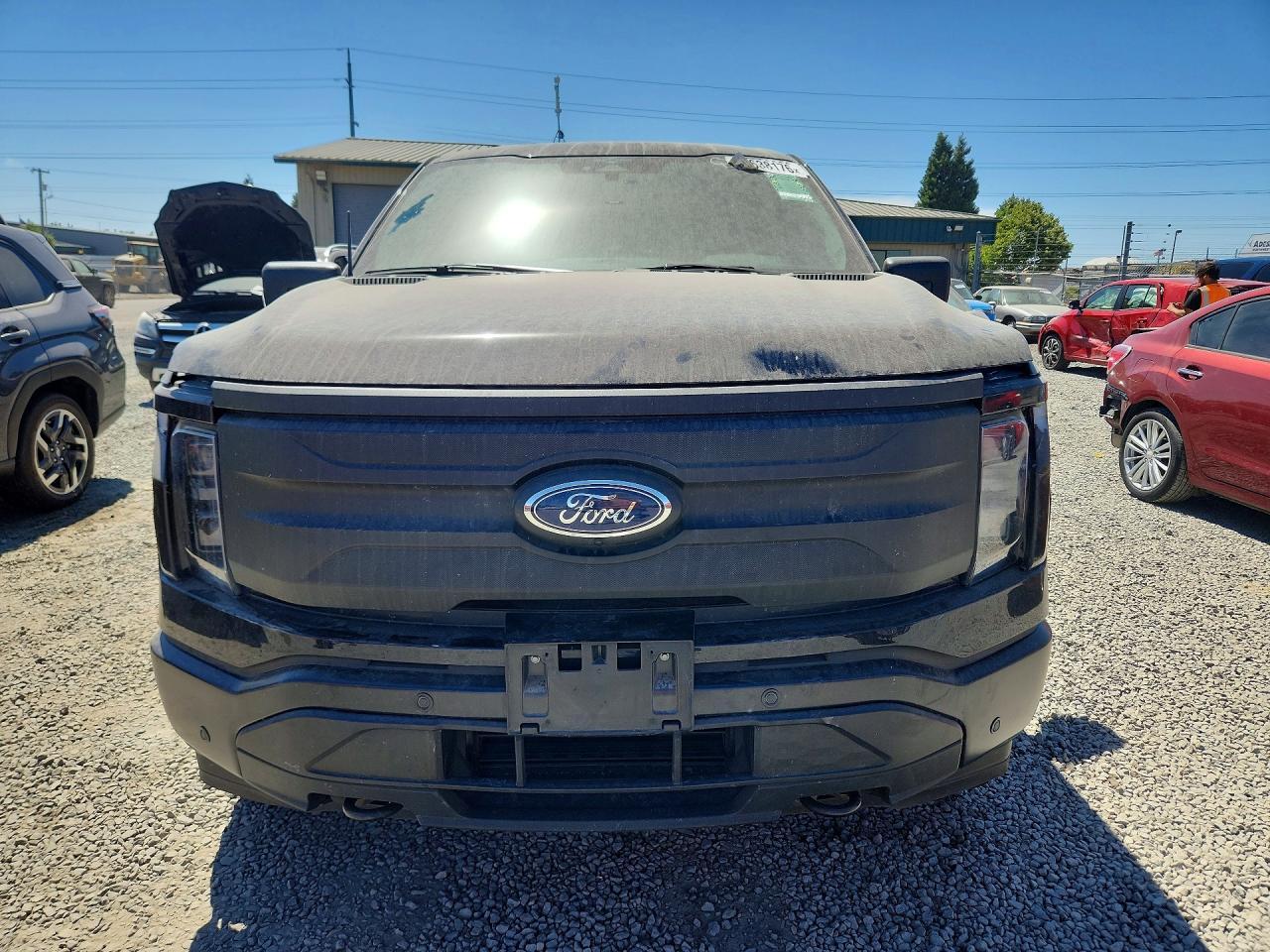 2023 Ford F150 Lightning Pro - zdjęcie 5