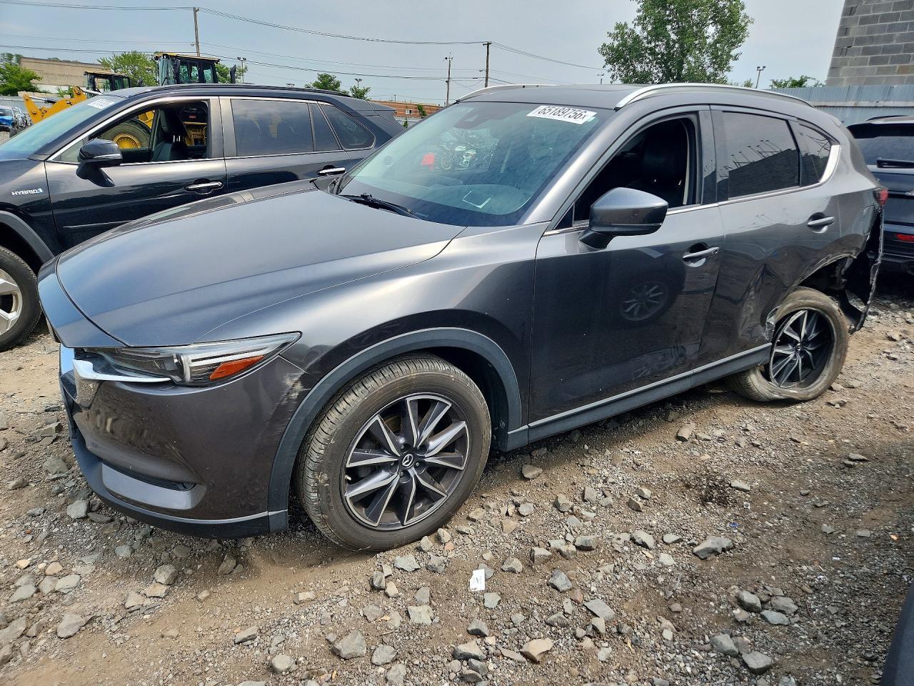 2017 Mazda Cx-5 Grand Touring - zdjęcie główne