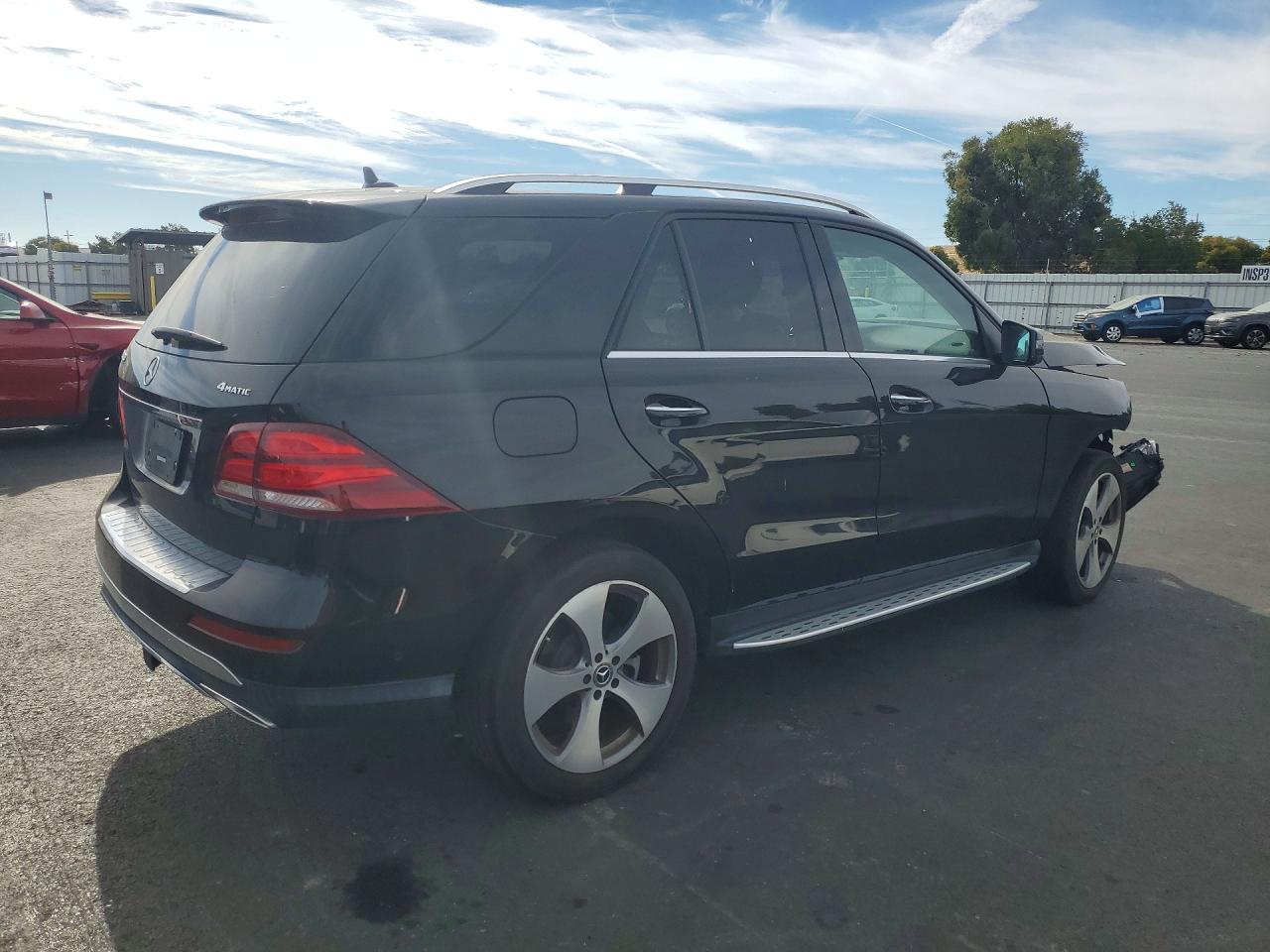 2019 Mercedes-Benz Gle 400 4Matic - zdjęcie 3