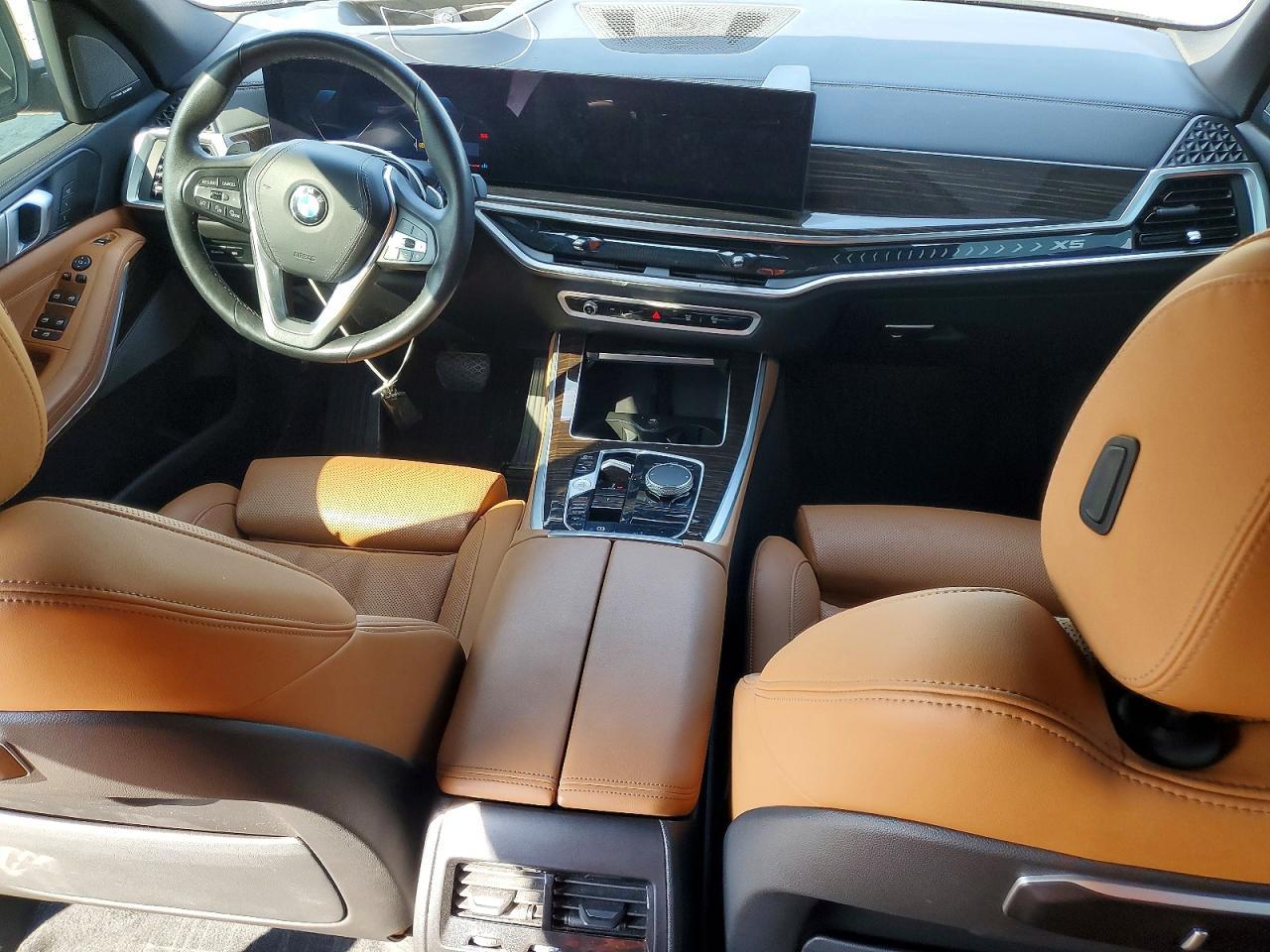 2024 BMW X5 xDrive40I - zdjęcie 8