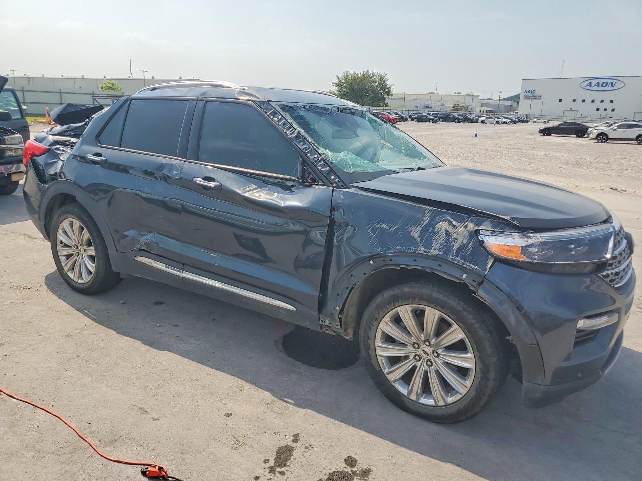 2022 Ford Explorer Limited - zdjęcie 4