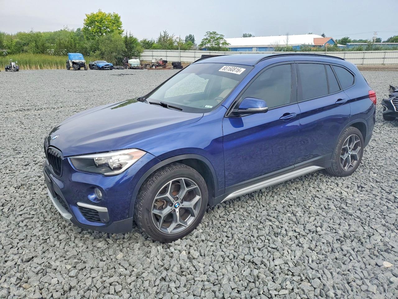 2017 BMW X1 xDrive28I - zdjęcie główne
