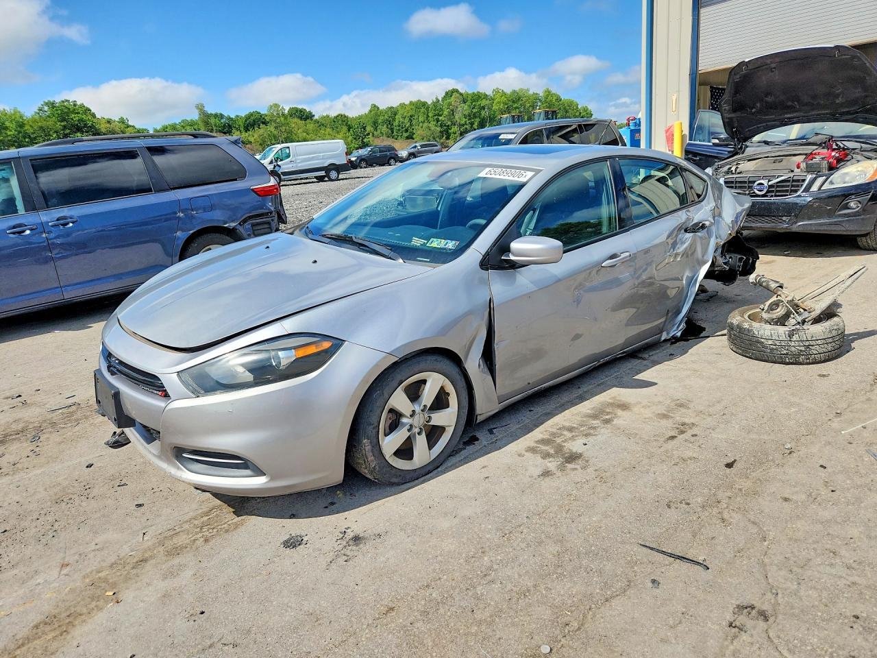 2015 Dodge Dart Sxt - zdjęcie główne
