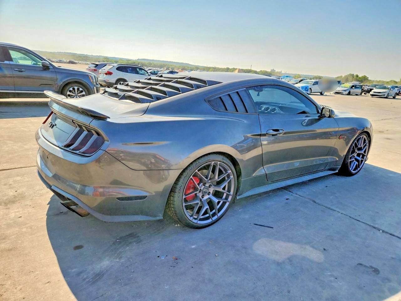 2018 Ford Mustang Gt - zdjęcie 3