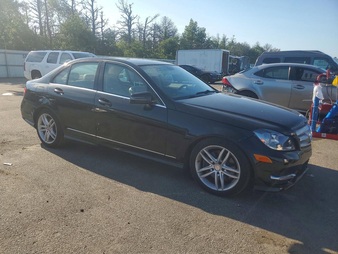 2013 Mercedes-Benz C 300 4Matic - zdjęcie 4