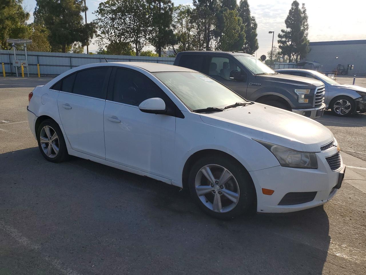 2013 Chevrolet Cruze Lt - zdjęcie 4