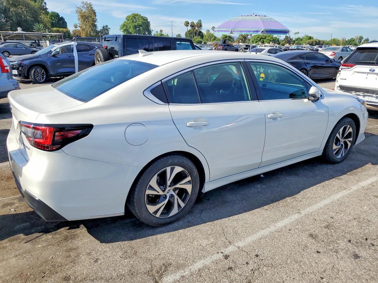 2022 Subaru Legacy Premium - zdjęcie 3