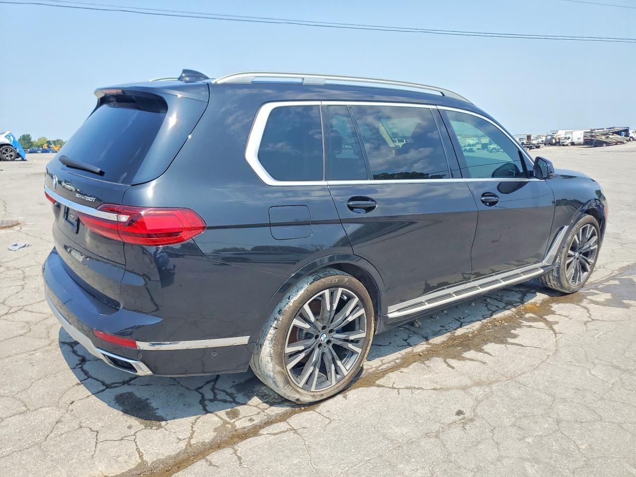2019 BMW X7 xDrive50I - zdjęcie 3