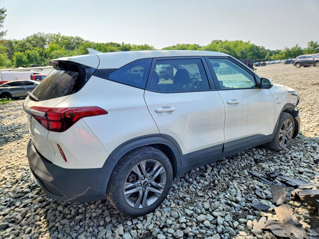 2023 Kia Seltos Lx - zdjęcie 3