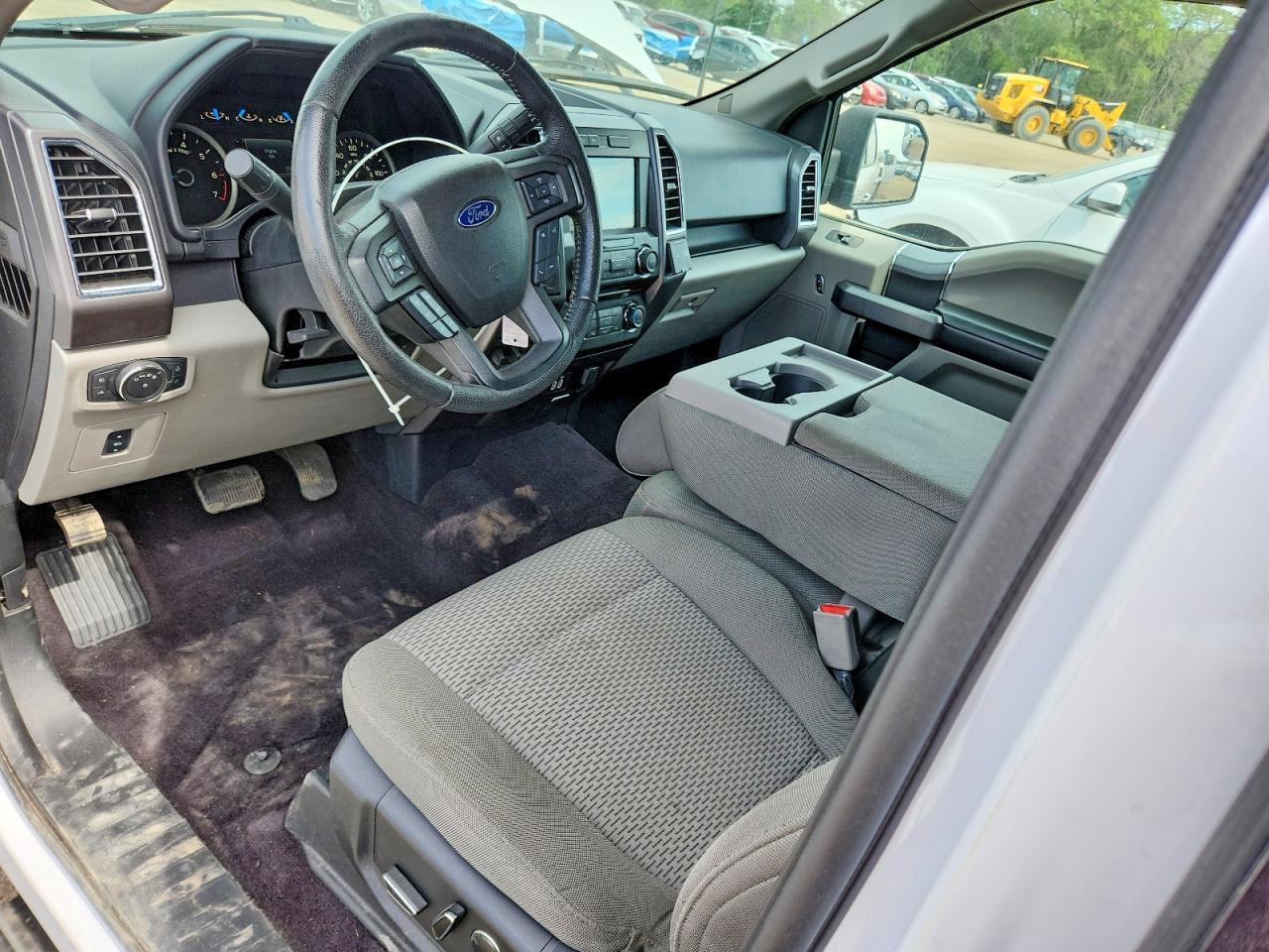 2016 Ford F150 Supercrew - zdjęcie 8