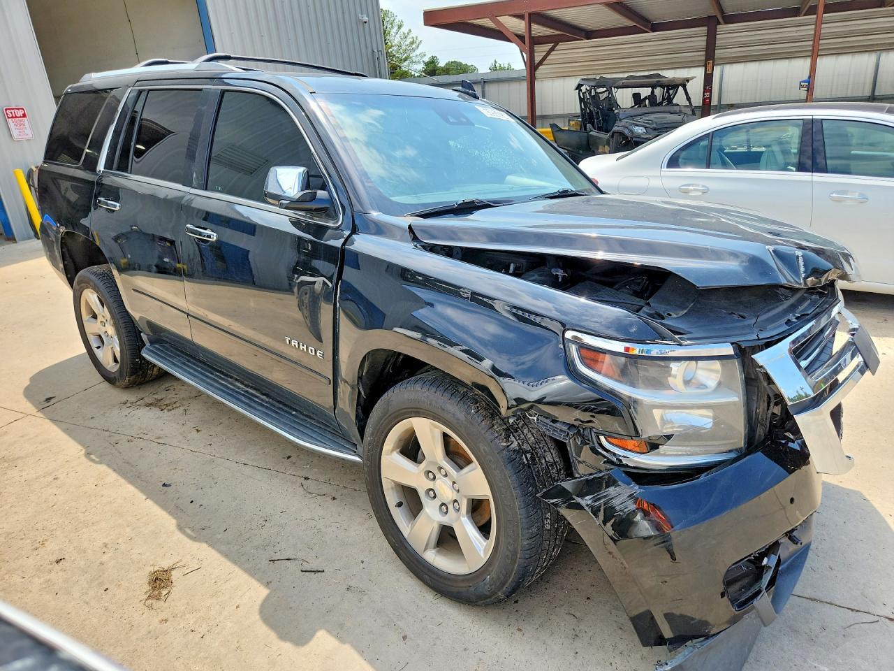 2018 Chevrolet Tahoe C1500 Premier - zdjęcie 4