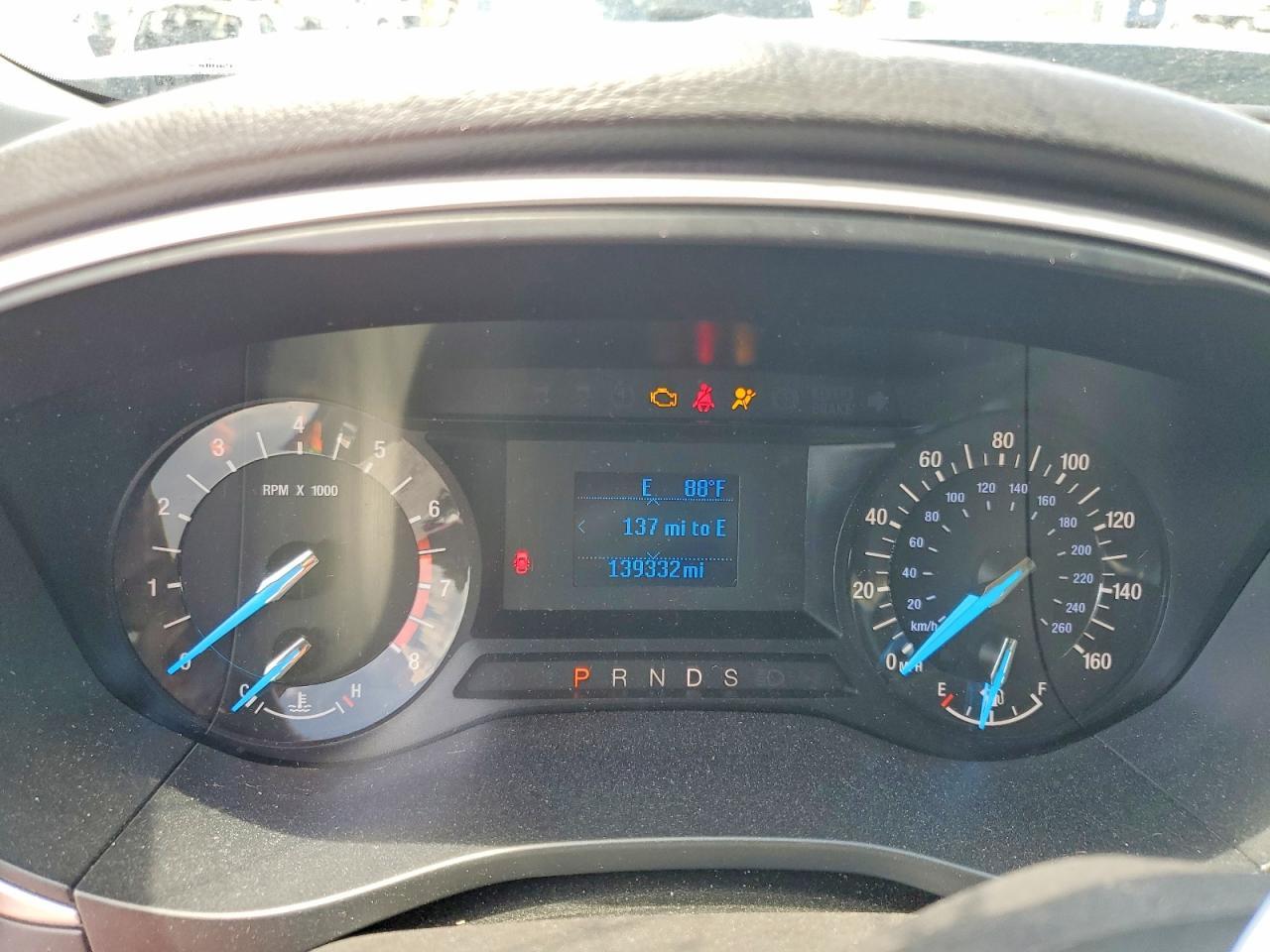 2015 Ford Fusion S - zdjęcie 9
