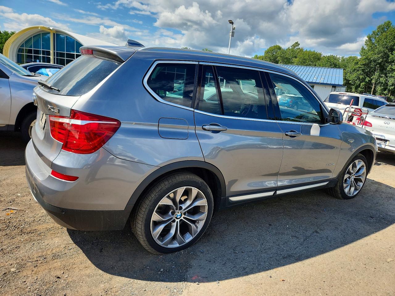 2017 BMW X3 xDrive28I - zdjęcie 3