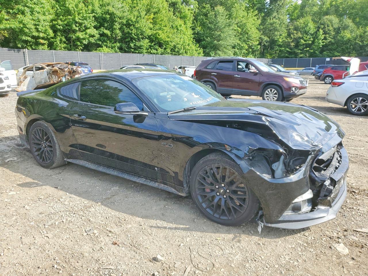 2021 Ford Mustang Gt - zdjęcie 4