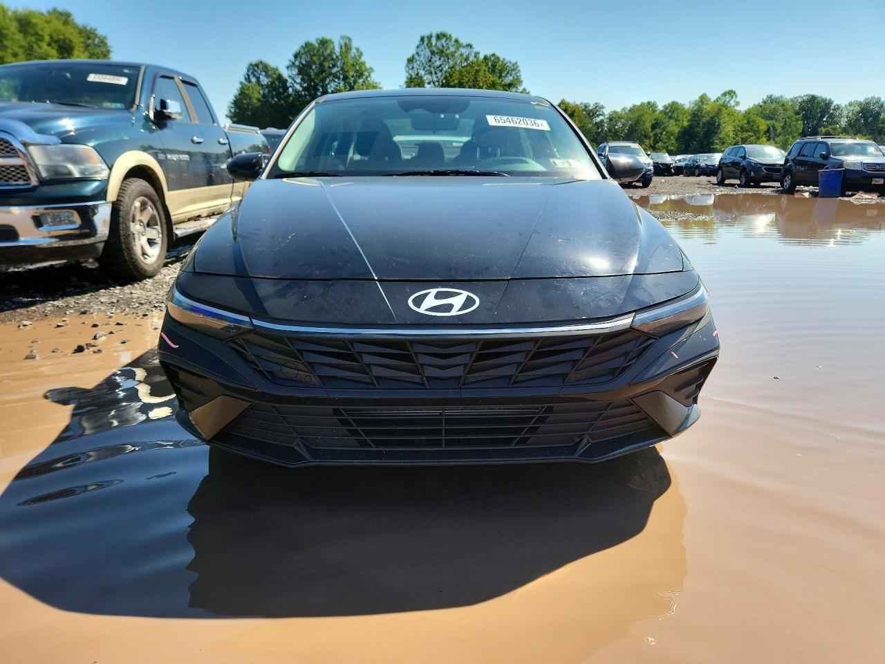 2025 Hyundai Elantra Se - zdjęcie 5