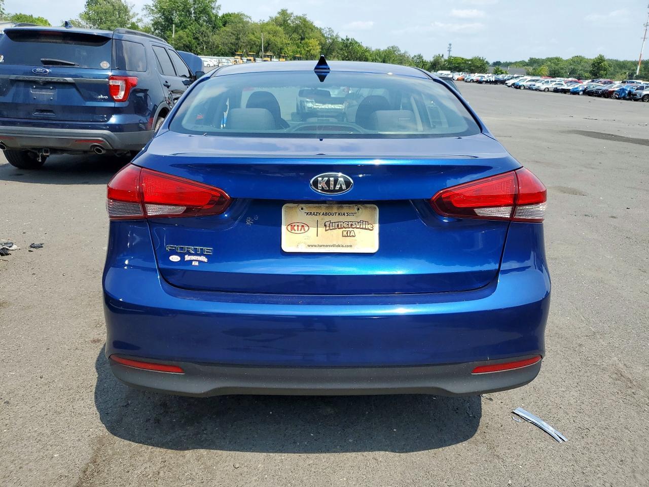 2018 Kia Forte Lx - zdjęcie 6