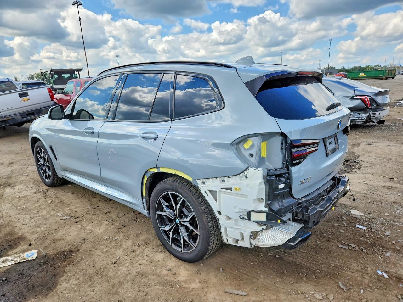 2024 BMW X3 xDrive30I - zdjęcie 2