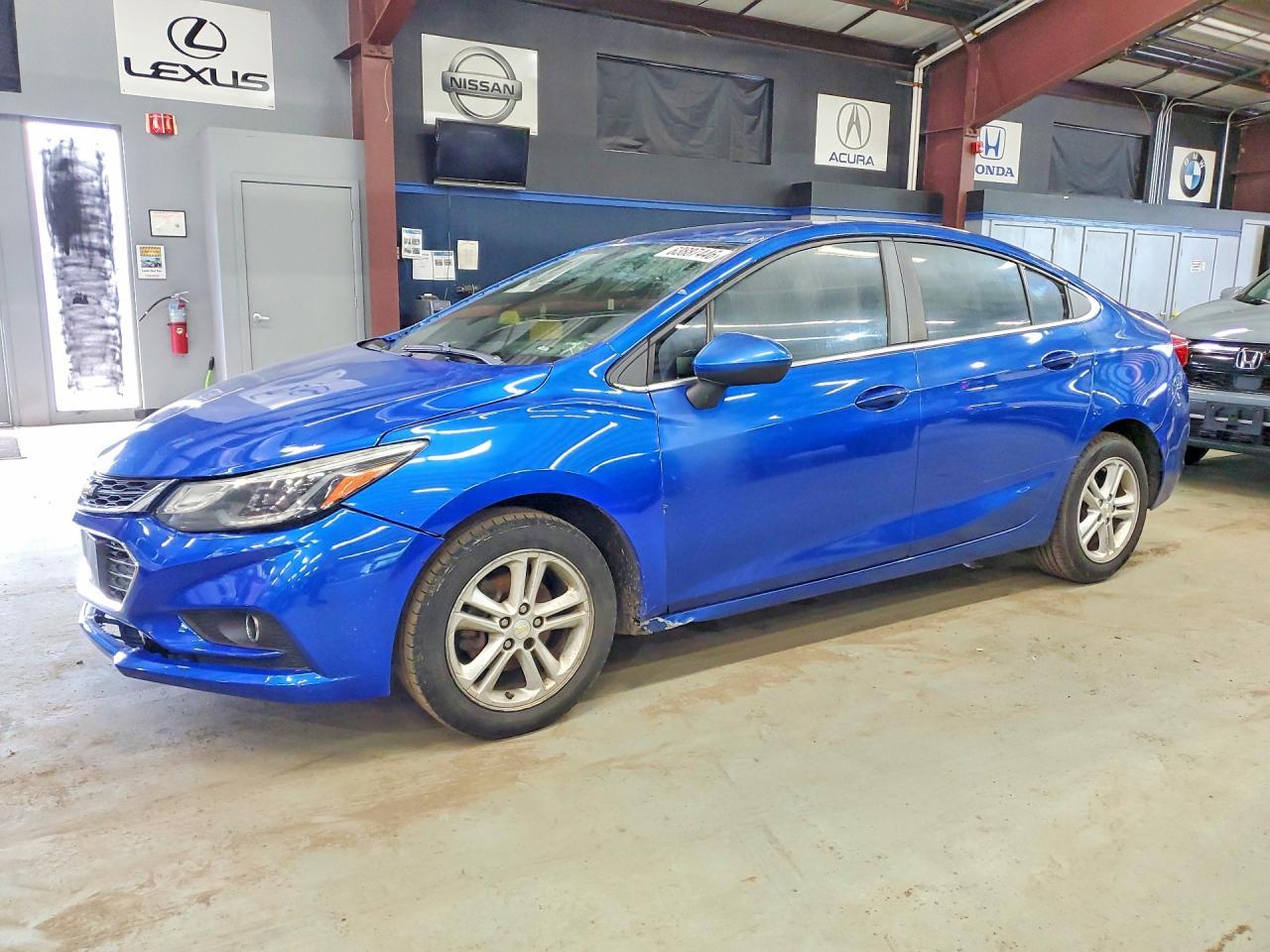 2017 Chevrolet Cruze Lt - zdjęcie główne