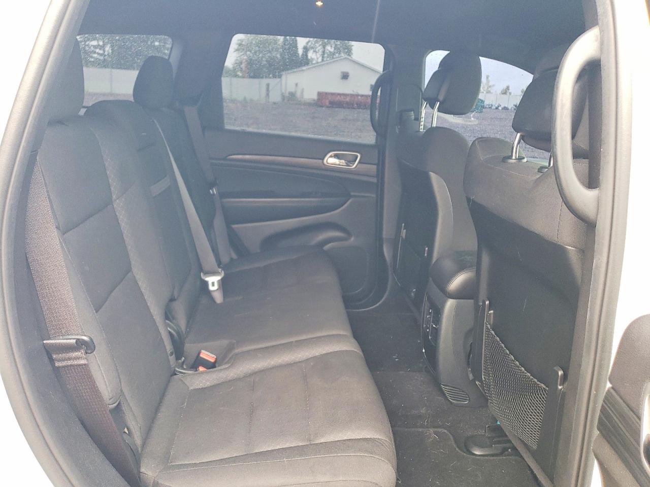 2019 Jeep Grand Cherokee Laredo - zdjęcie 10