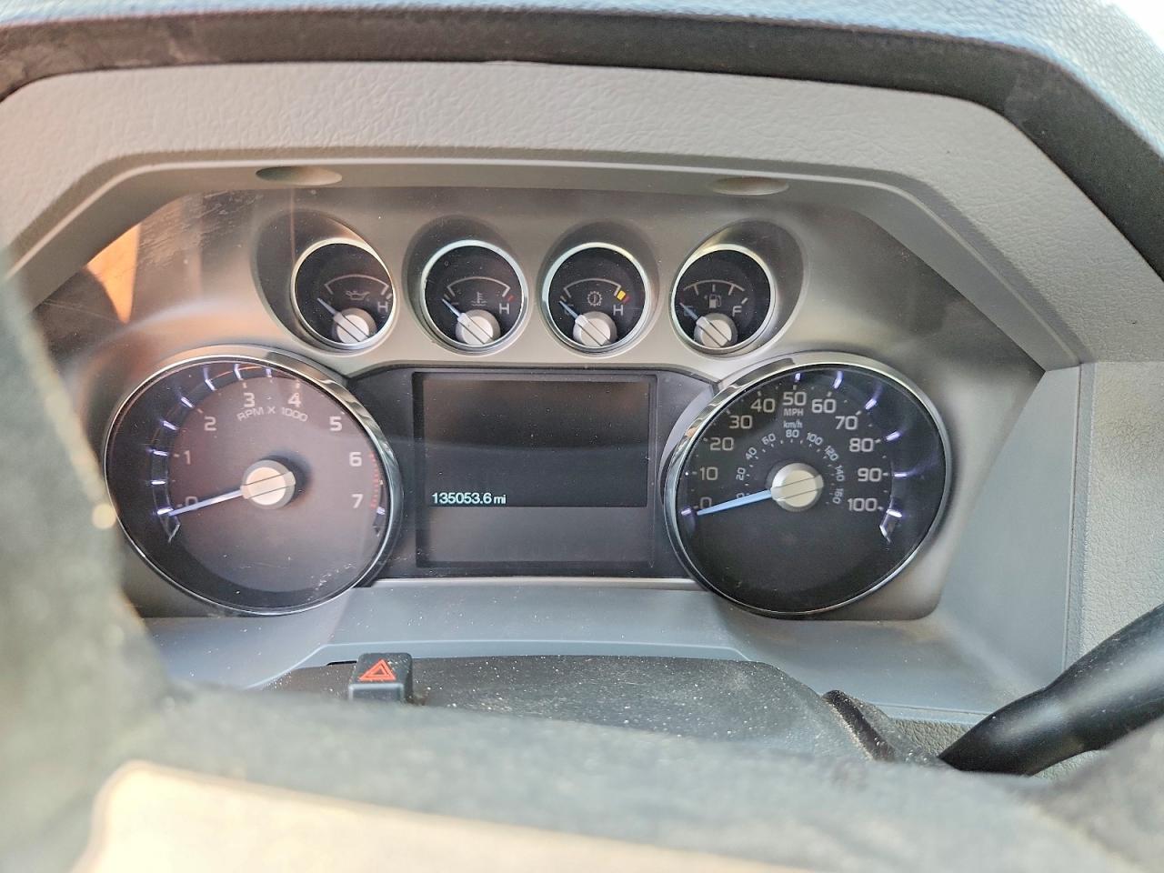 2016 Ford F250 Super Duty - zdjęcie 9