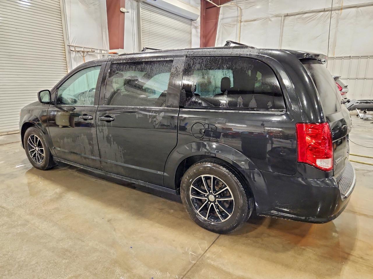 2018 Dodge Grand Caravan Gt - zdjęcie 2