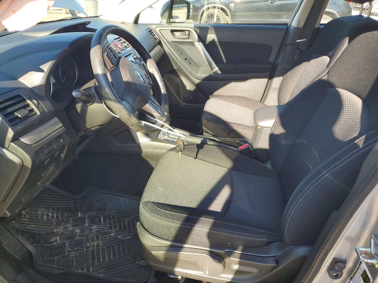 2014 Subaru Forester 2.5I - zdjęcie 7