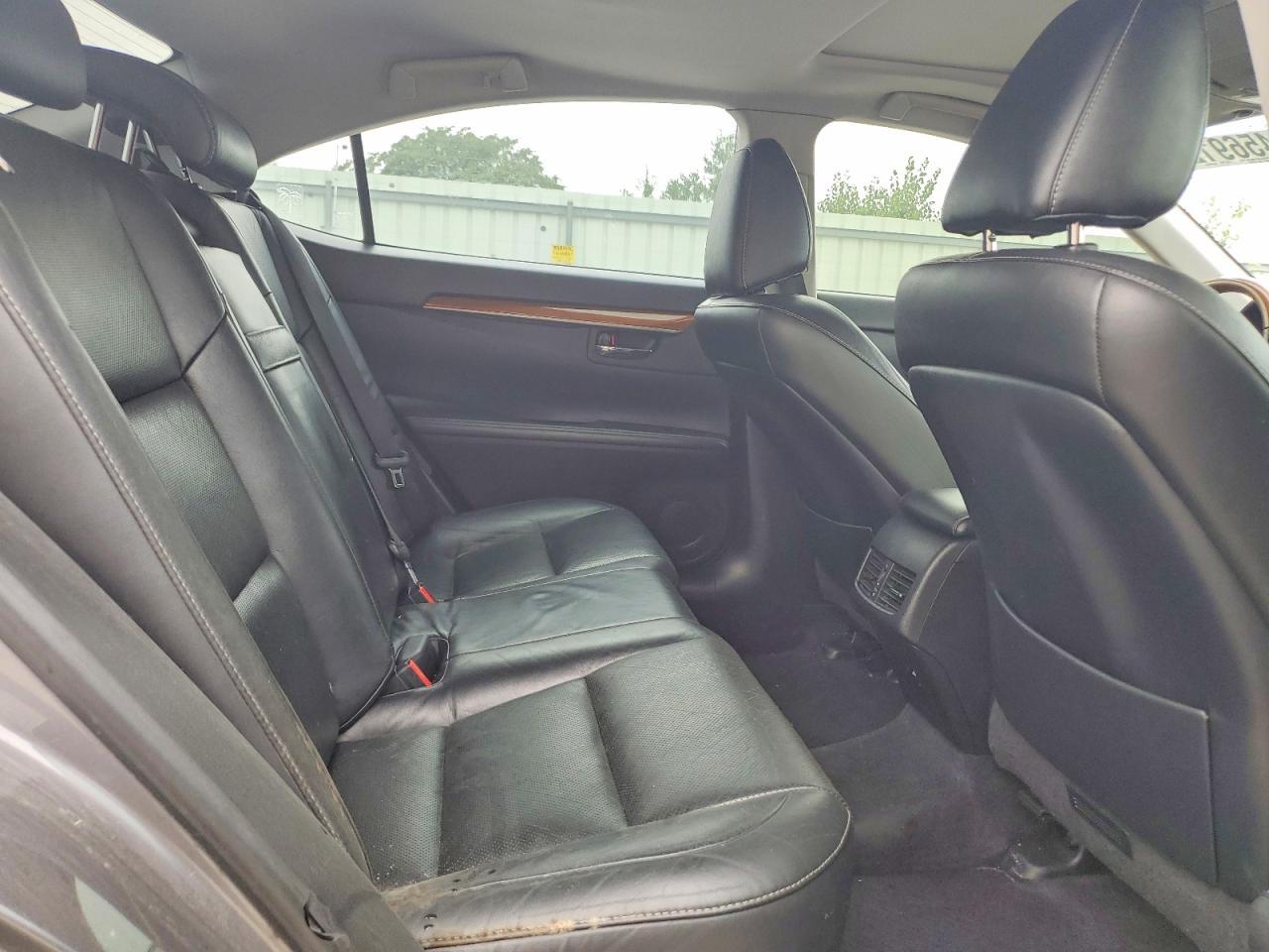 2013 Lexus Es 300H - zdjęcie 10