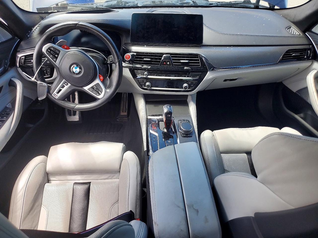 2022 BMW M5 - zdjęcie 8