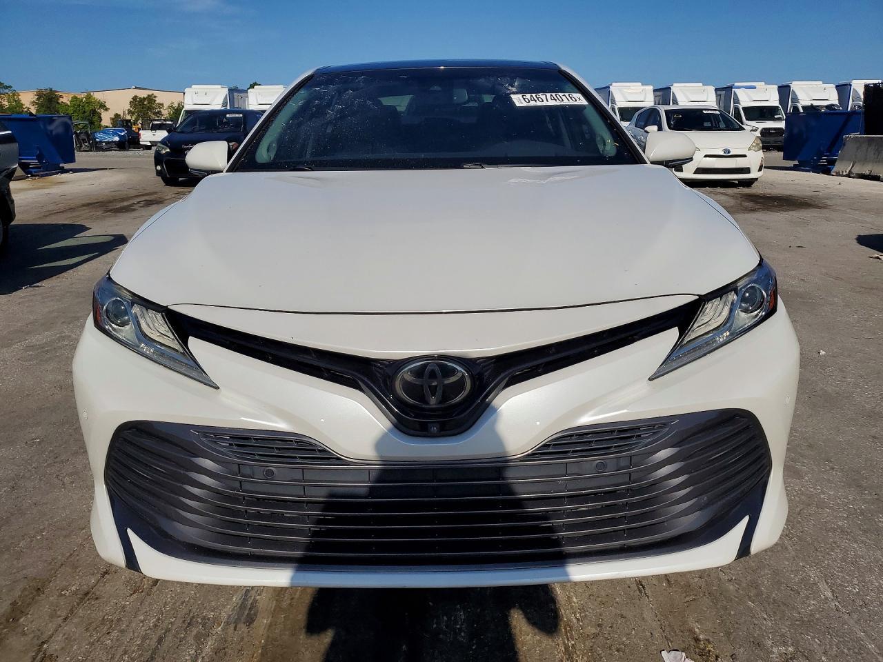 2018 Toyota Camry Xle - zdjęcie 5