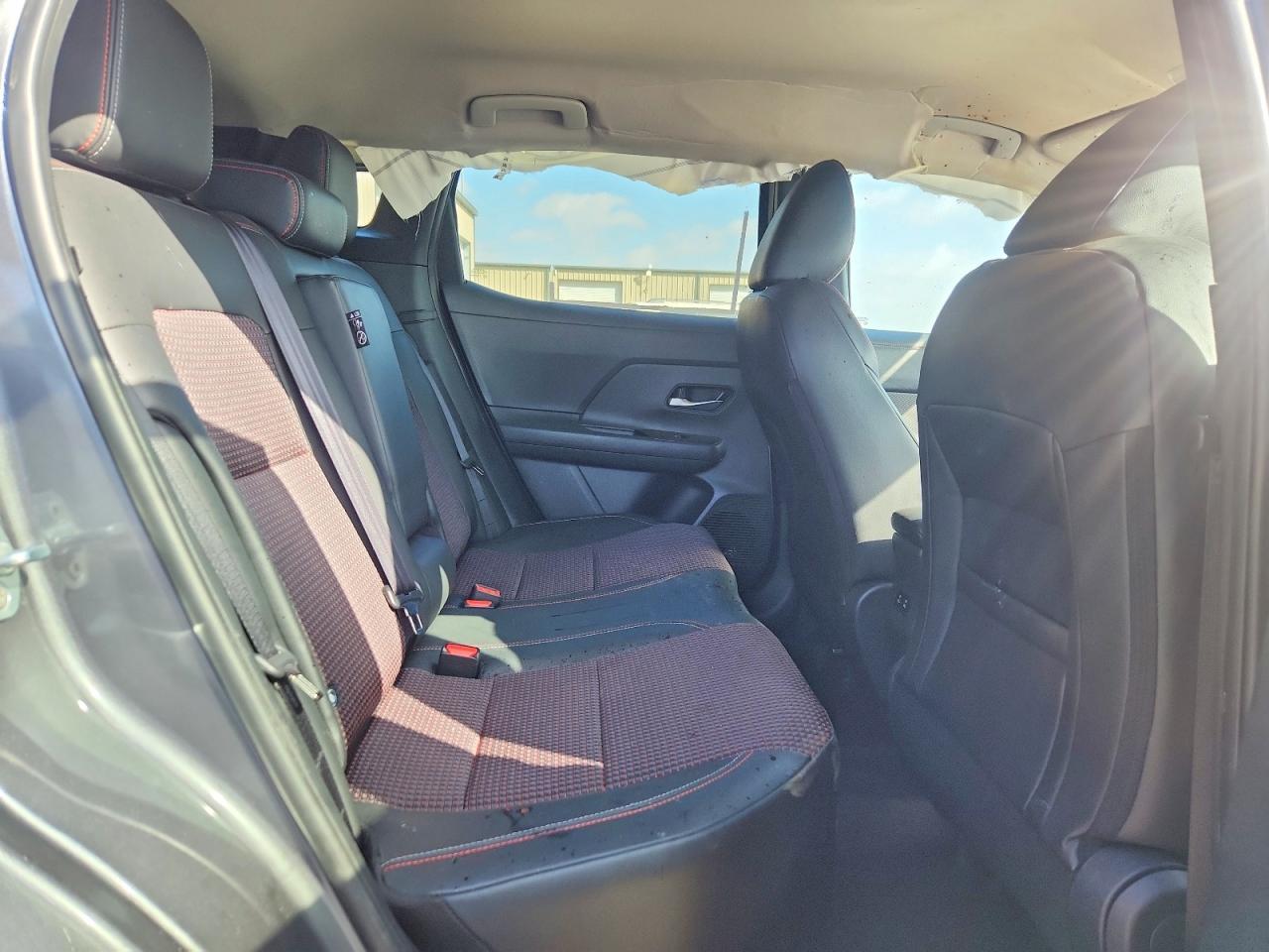 2026 Nissan Kicks Sr - zdjęcie 11
