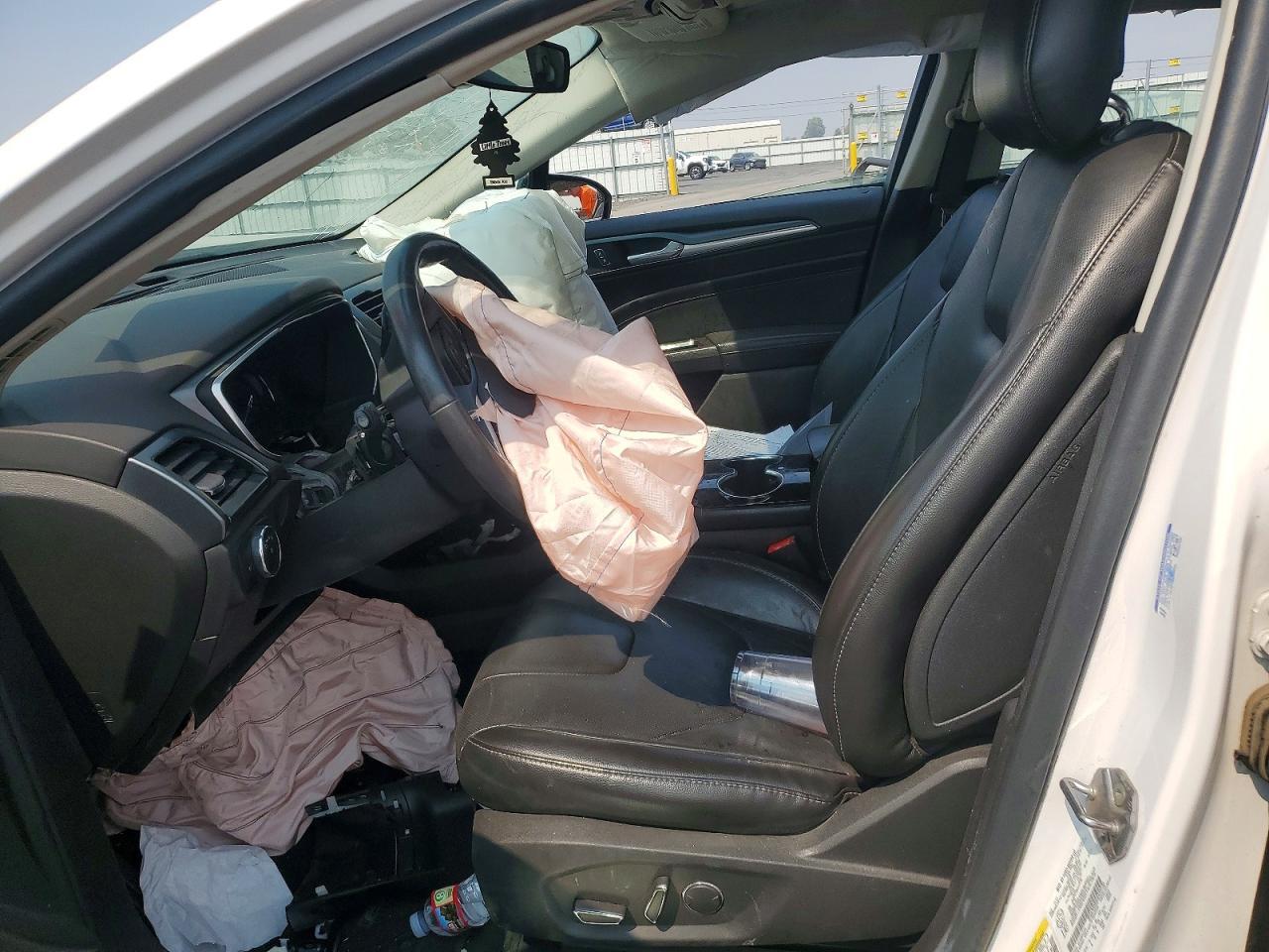 2014 Ford Fusion Titanium - zdjęcie 7