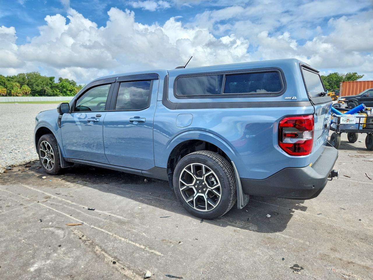 2025 Ford Maverick Lariat - zdjęcie 2