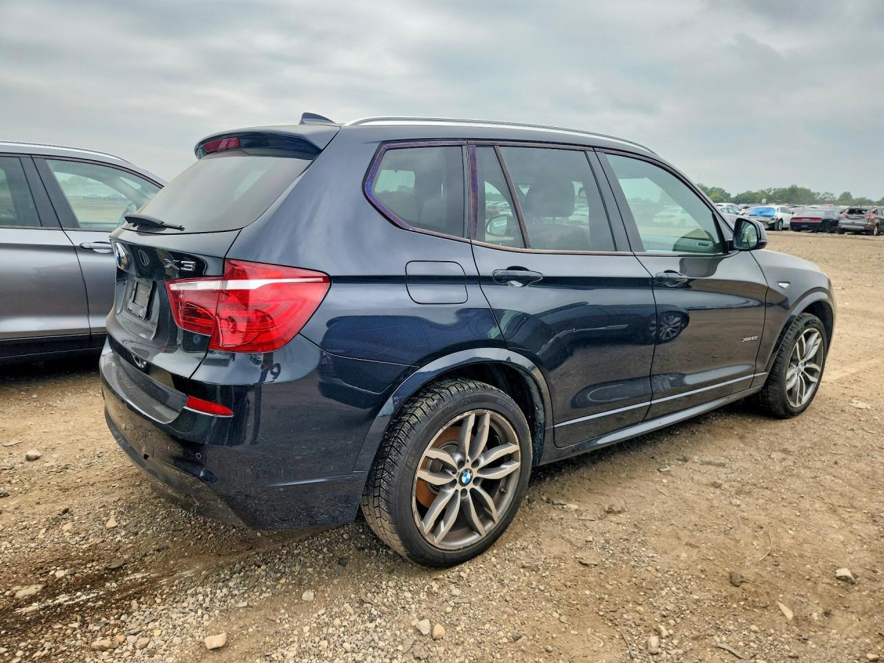 2016 BMW X3 xDrive28I - zdjęcie 3