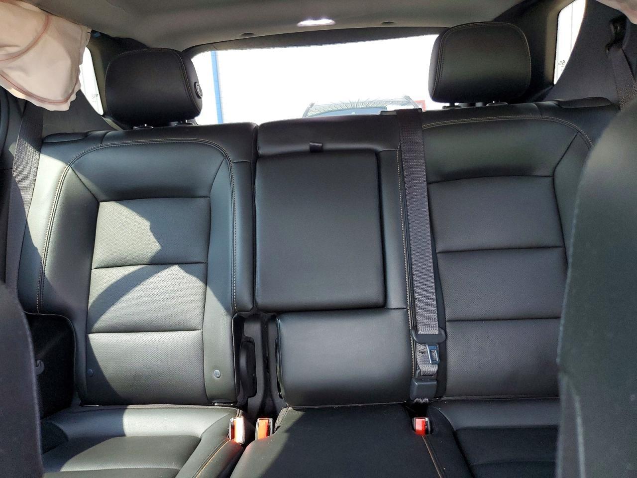 2018 Chevrolet Equinox Premier - zdjęcie 10
