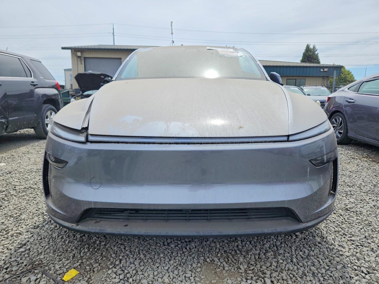 2026 Tesla Model Y - zdjęcie 5