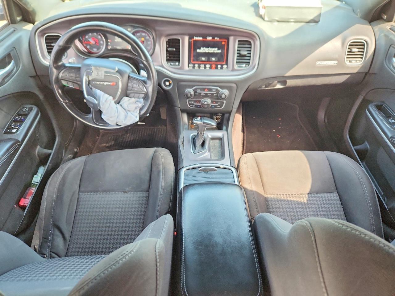 2019 Dodge Charger Gt - zdjęcie 8