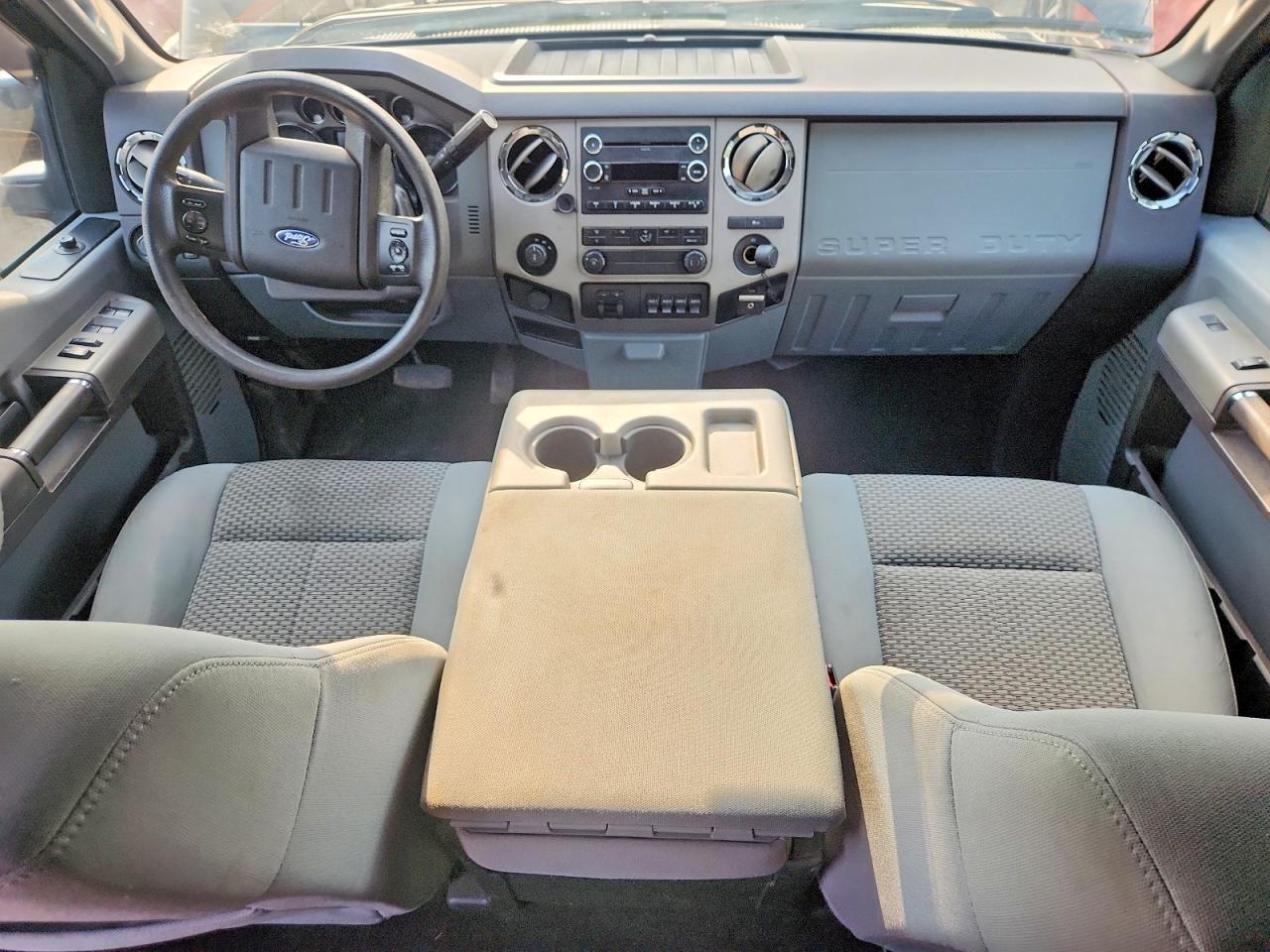 2016 Ford F250 Super Duty - zdjęcie 8