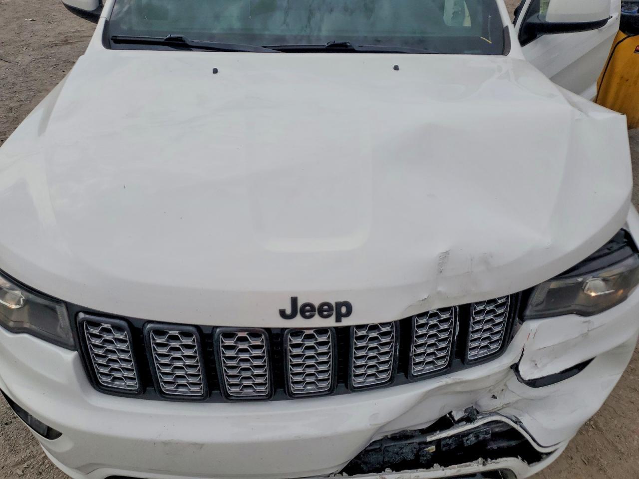 2019 Jeep Grand Cherokee Laredo - zdjęcie 12